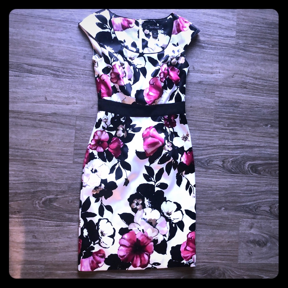 Stunning bodycon floral dress